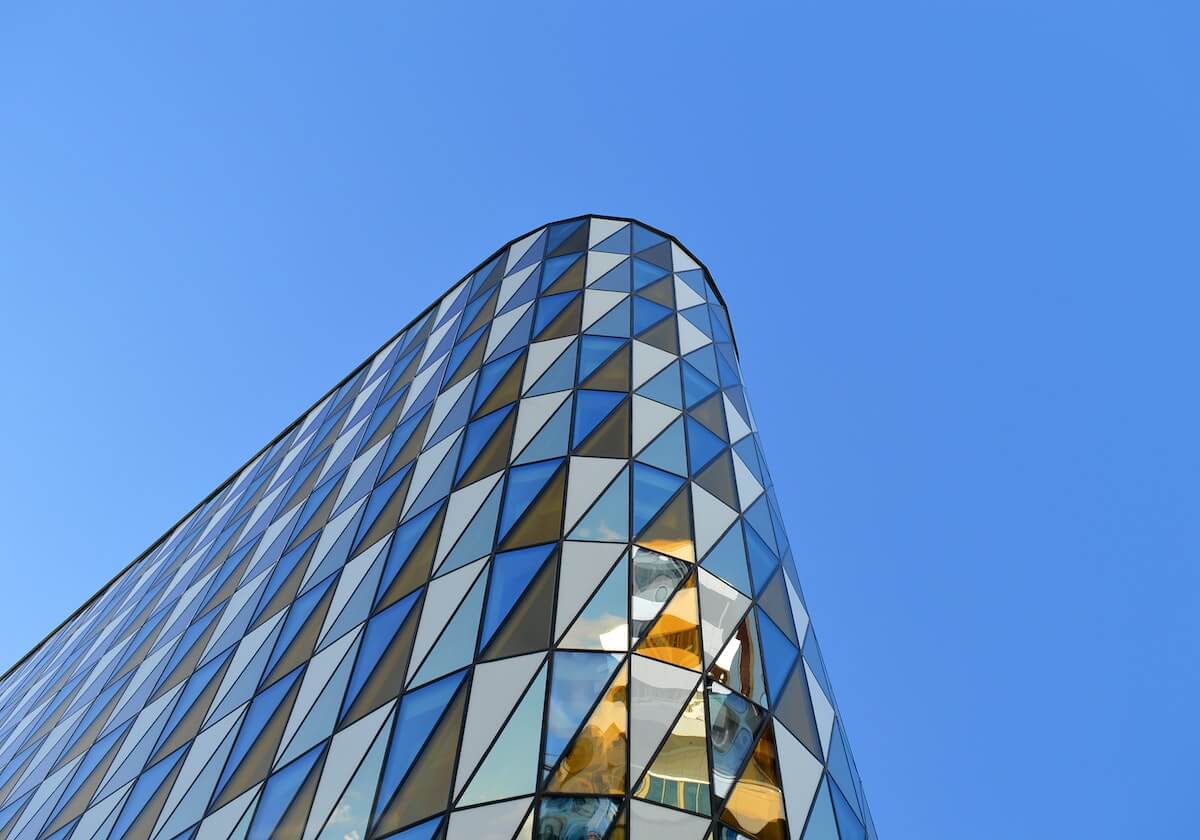 辉达登录-乒联总决赛半决赛国乒“龙蟒”内战 樊振东迎张禹珍